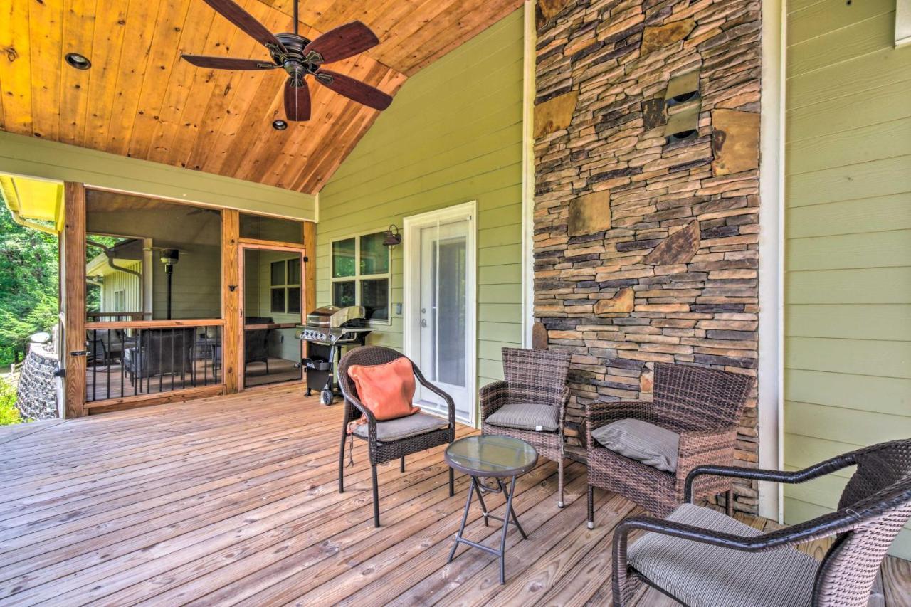 Cozy Riverside Dahlonega Home With Kayaks And Fire Pit ภายนอก รูปภาพ