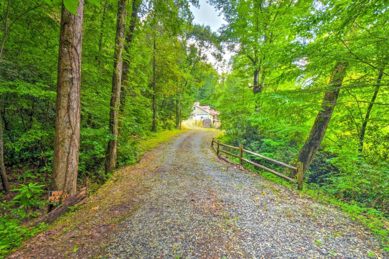 Cozy Riverside Dahlonega Home With Kayaks And Fire Pit ภายนอก รูปภาพ